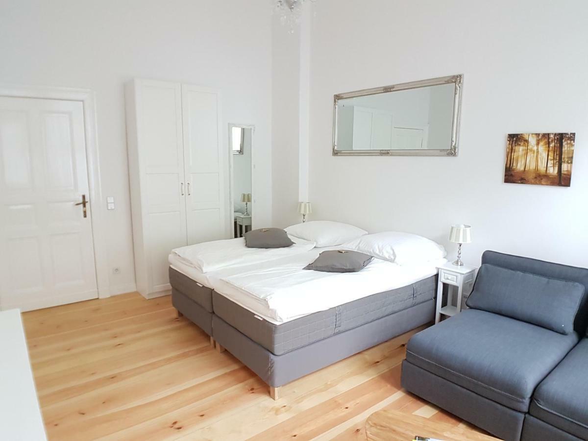 Lang Re By Rockchair Apartments L Superhost Status L 2 Bedrooms Boxspringbeds In City Center - Cozy Family & Business Flair Welcomes You! Berlin Extérieur photo